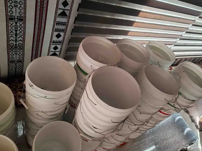 سطول براميل بلاستك نظاف 1