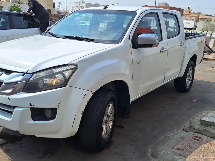 ايسوزو ديماكس غمارتين ديزل موديل 2015 دبل 3