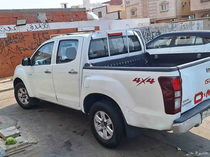 ايسوزو ديماكس غمارتين ديزل موديل 2015 دبل 0