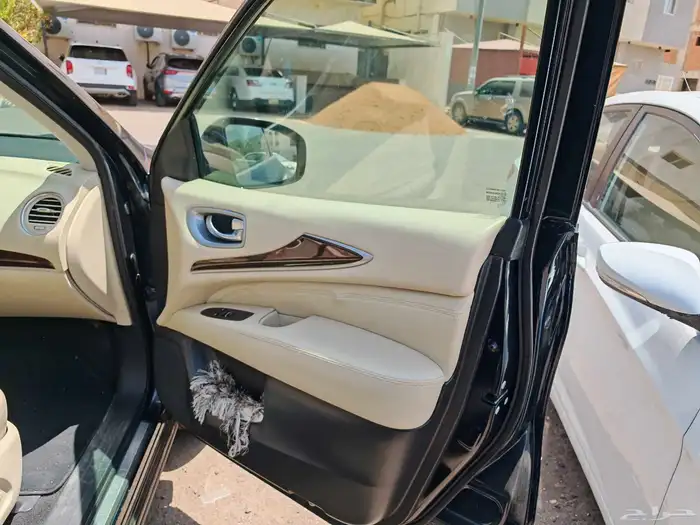 للبيع او البدل انفنيتي QX60 فول 13