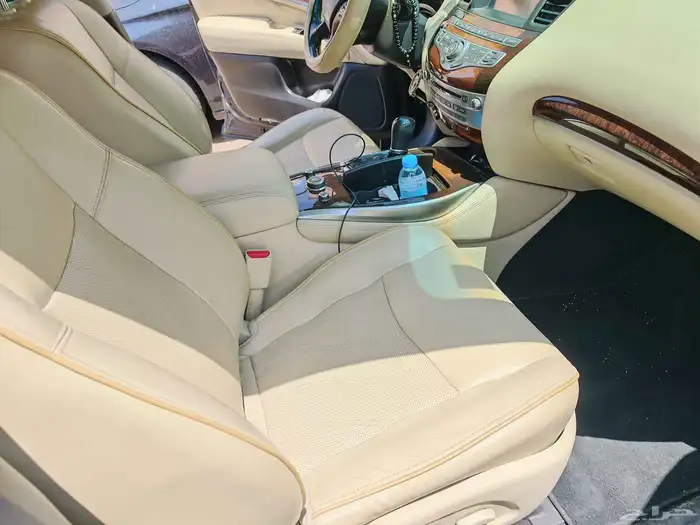 للبيع او البدل انفنيتي QX60 فول 11