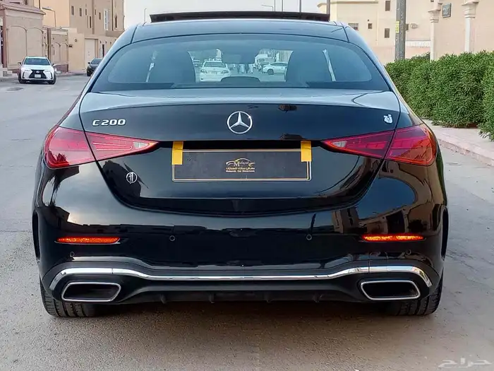 مرسيدس ( 2023 ) C200 فل كامل جفالي نظيف جدا 9