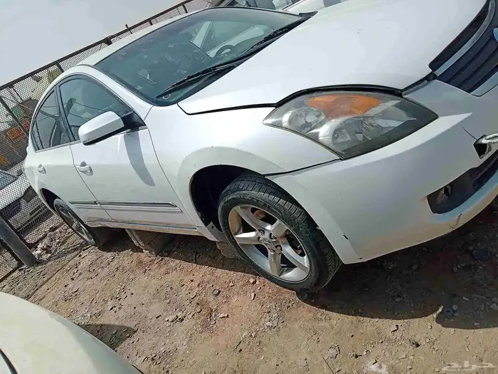 تشليح قطع غيار نيسان التيما موديل 2008 6