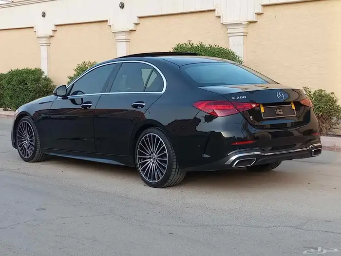 مرسيدس ( 2023 ) C200 فل كامل جفالي نظيف جدا 6