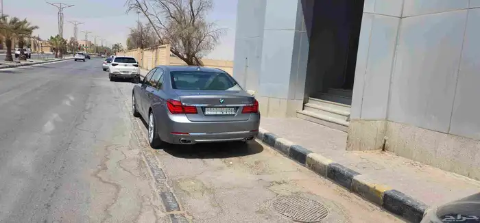 البيع سمح ومستعجل 2014. INDIVIDUAL. BMW 740LI 0