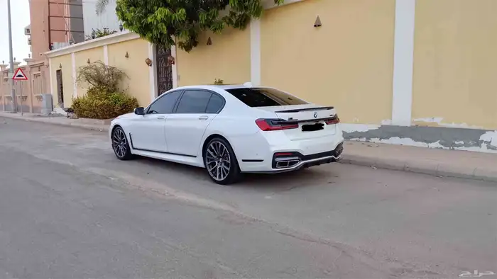 بي ام 730 ام كت 760 موديل 2022 4