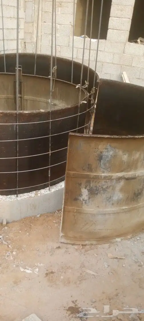 حفار خزان الميا  و بيار  شغل 2