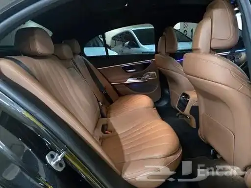 مملوكة لدي العصيمي قيد الشحن  مرسيدس E300 2024 15