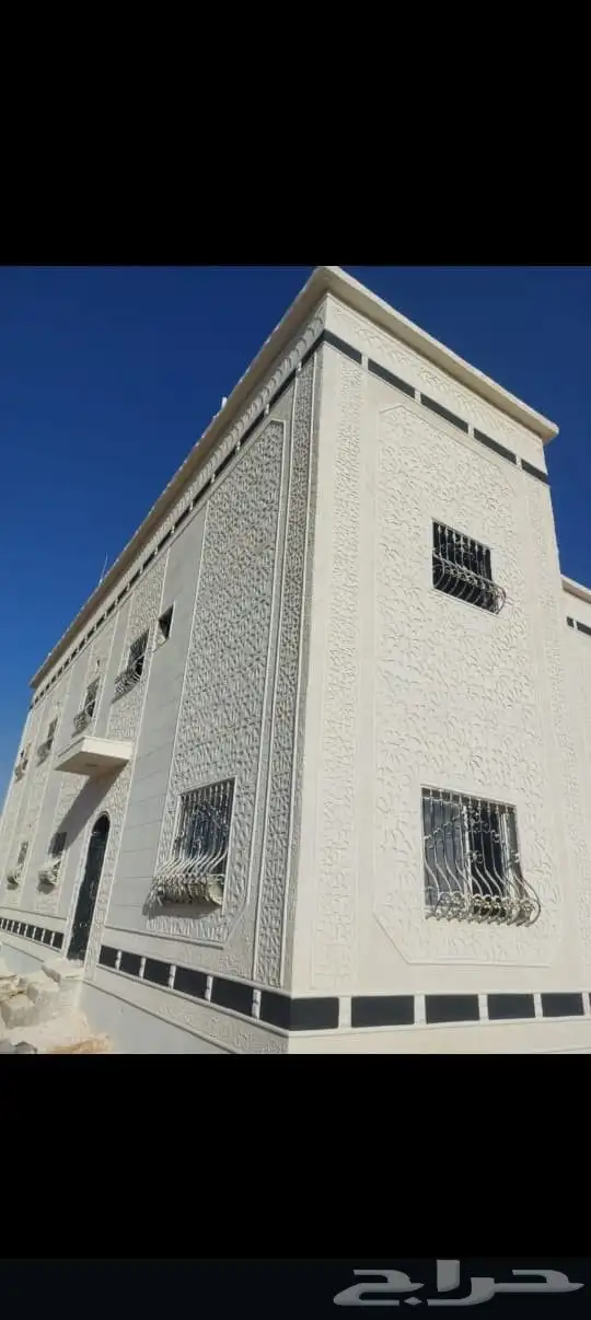 لياسه ملونه تصميم الحجر وشكله مختلافهه 0