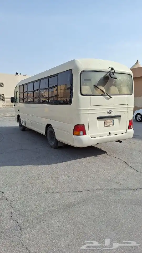 باص للبيع هونداي 2005 2
