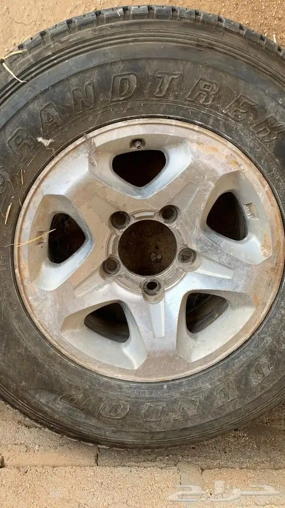 جنوط جيب شاص ربع عريض مقاس 16 خمس مسامير 0