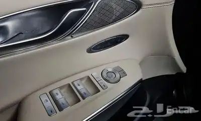 مملوكة لدى العصيمي قيد الشحن  جينسيس GV70 2021 index