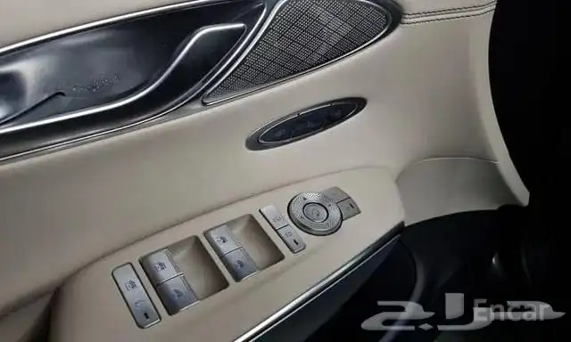 مملوكة لدى العصيمي قيد الشحن  جينسيس GV70 2021 6