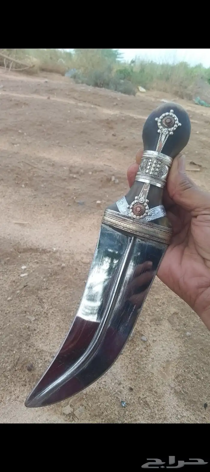 جنابي للبيع سلال حضرمي وروس بهيص 0