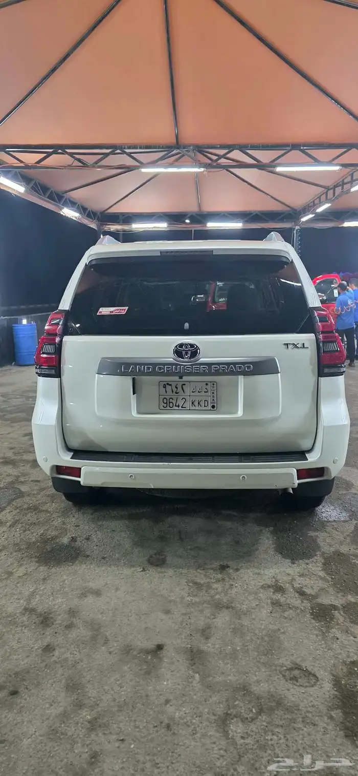 Prado TXL 4-Cylinder 7 Seats 2020 5