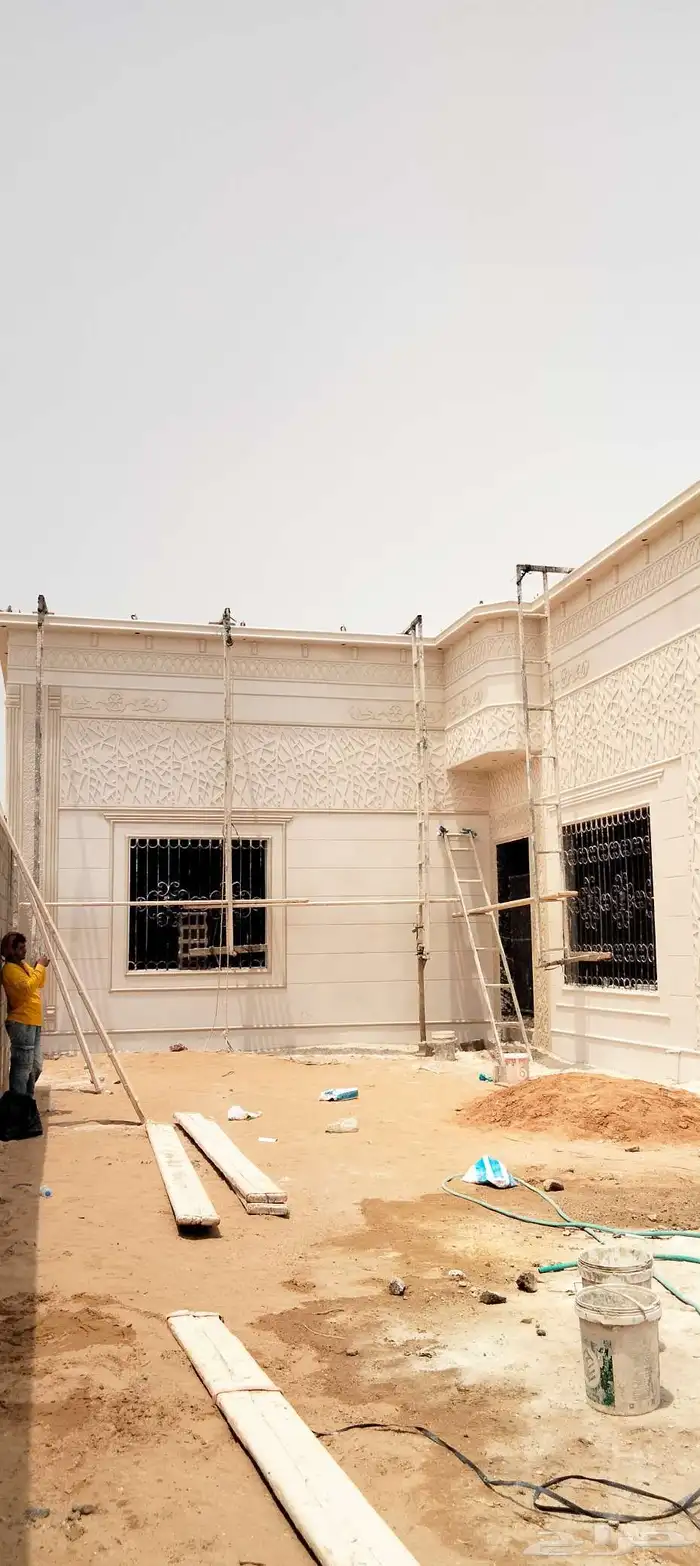 اعمال واجهات خارجيه تغنيك عن الياسه العاديه والبروفايل 0