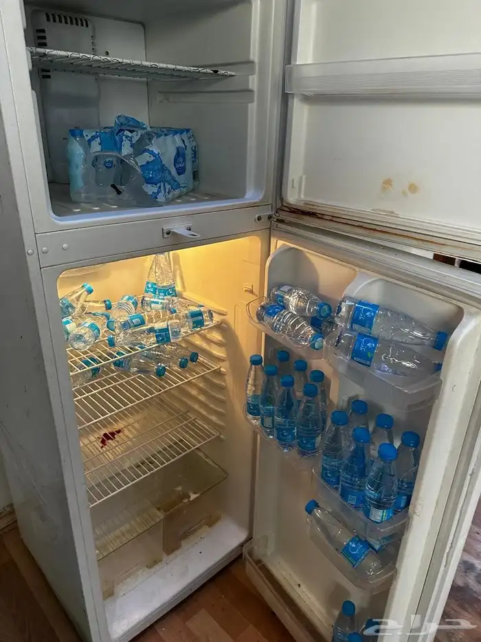ثلاجه للبيع مقاس كبير 1