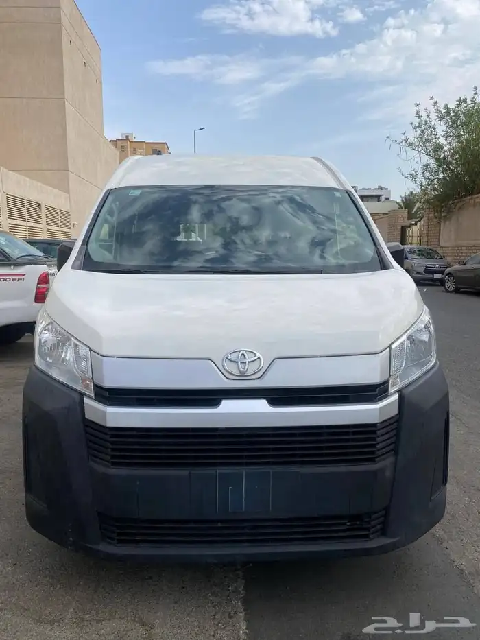 Toyota hiace باص بضاعة 0