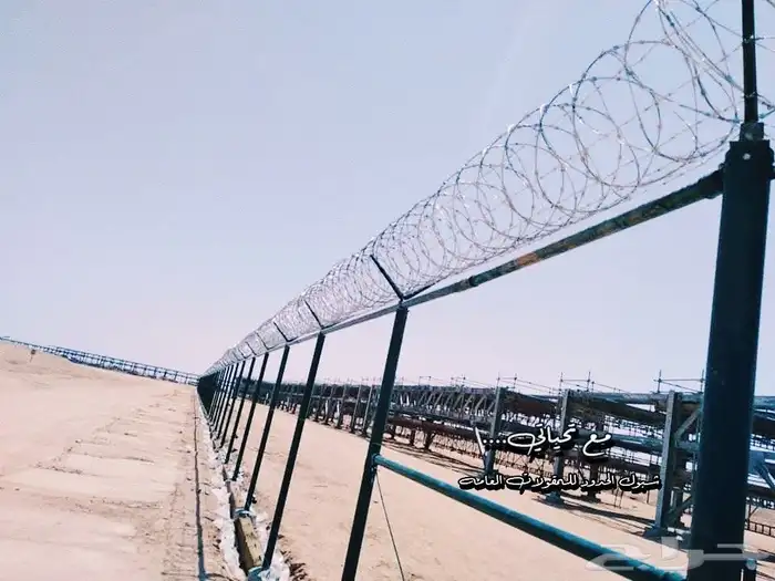 . شبوك الحدود  حلول متكاملة للهناجر والمظلات والشبوك 5