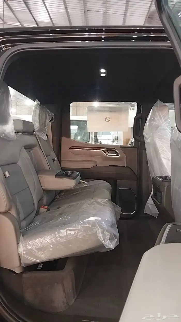 شفروليه سلفرادو Z71 LT بكب غمارتين 2025 7