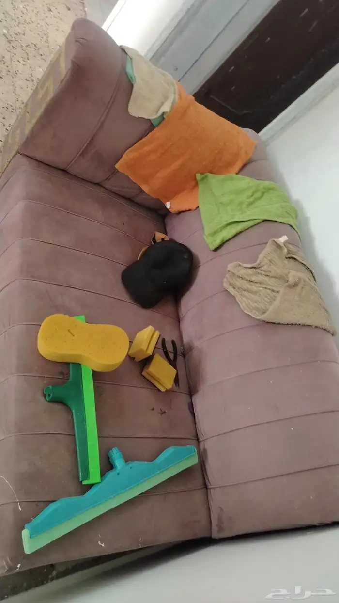 اثاث مكتب وكنب 1