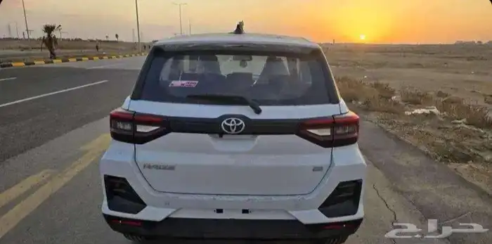 تويوتا رايز استندر GLX موديل 2026 3