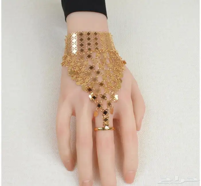 اكسسوارات مطلي بالذهب 9