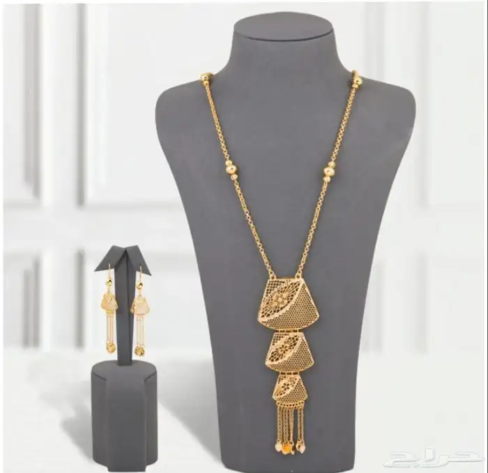 اكسسوارات مطلي بالذهب 4