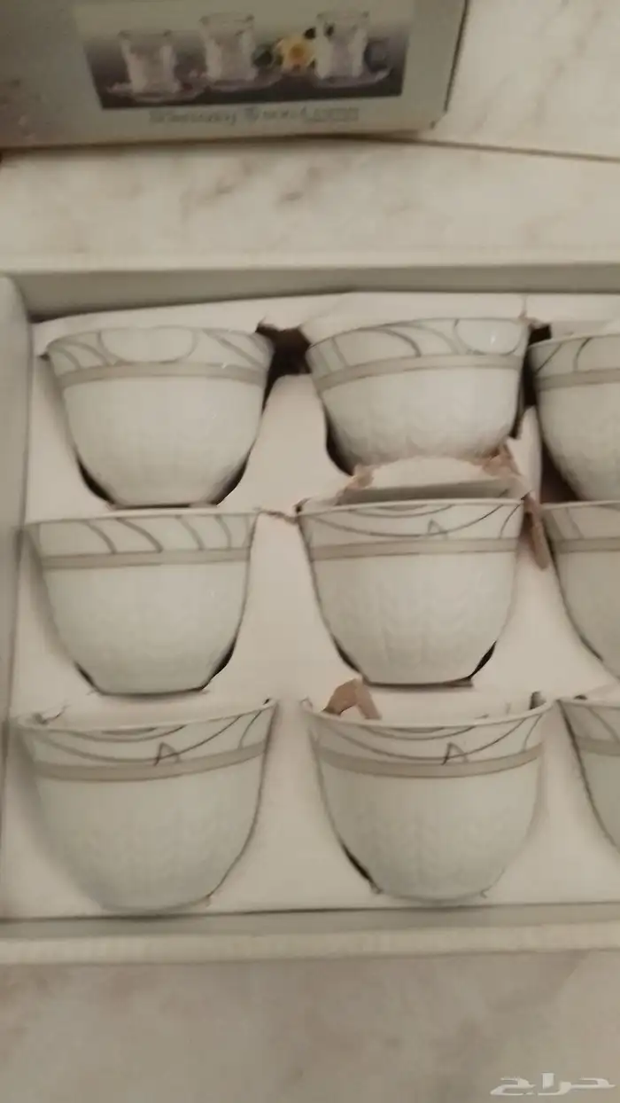 تراميس دلال فناجين قهوة وكاسات شاي من السيف للبيع 26