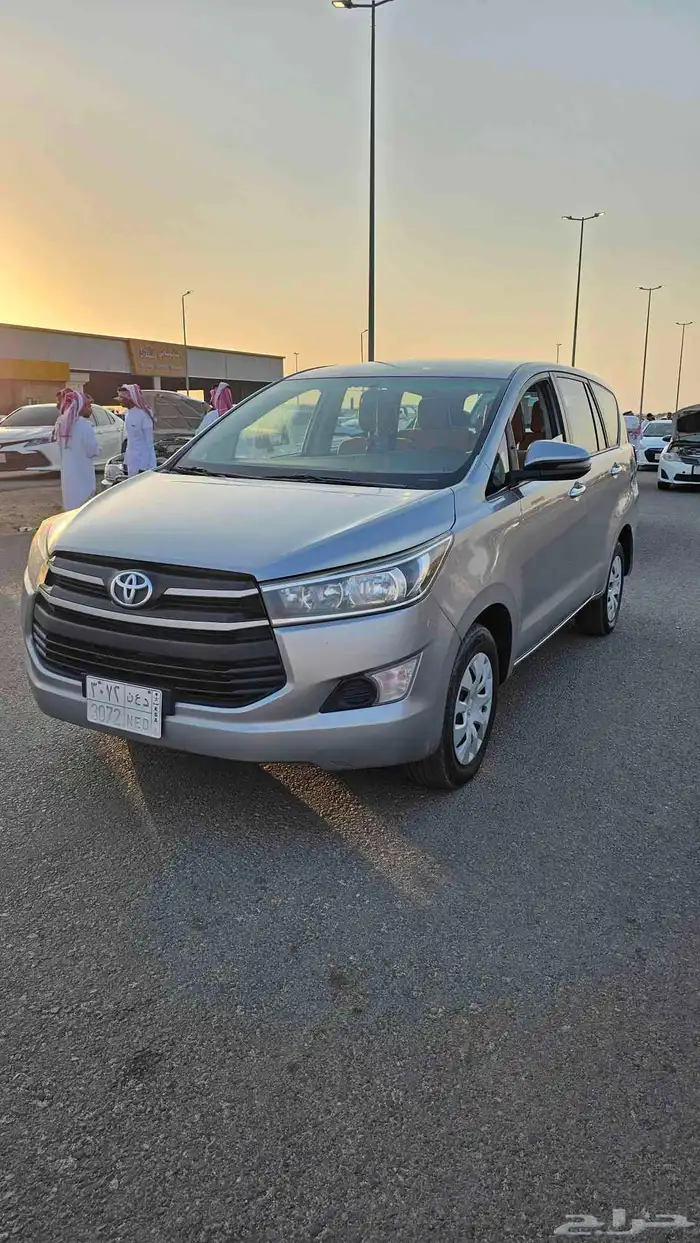 انوفا فان 2019 0