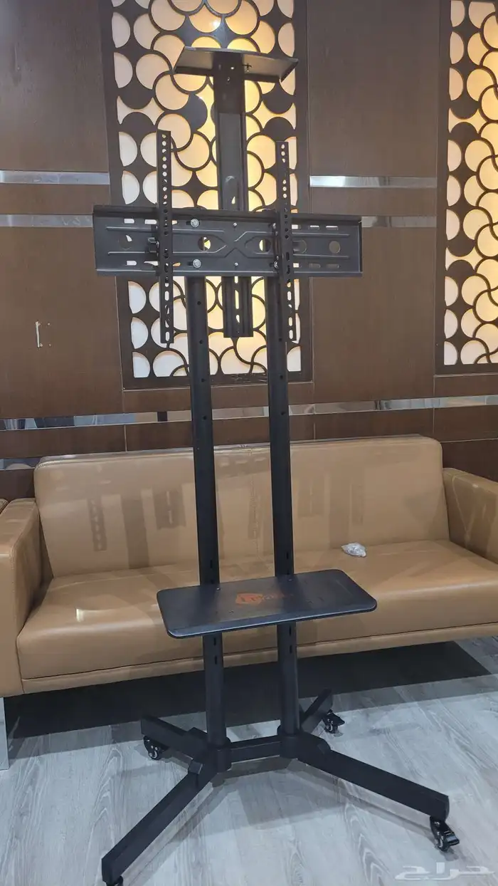 شاشات فل سكرين استاند شاشه 4