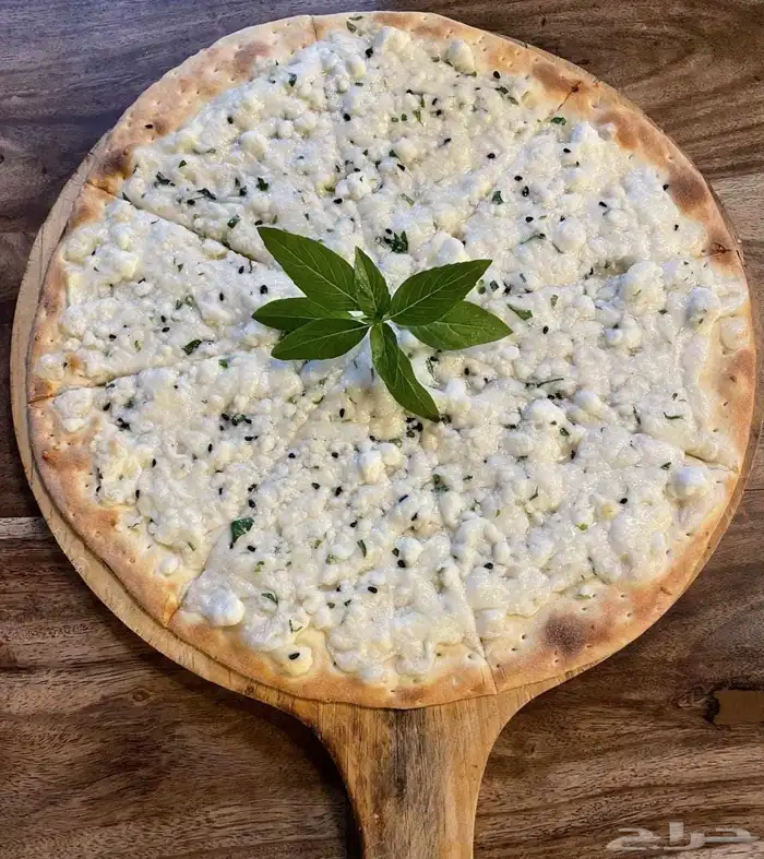 مطلوب ممول محل معجنات وبيتزا 4