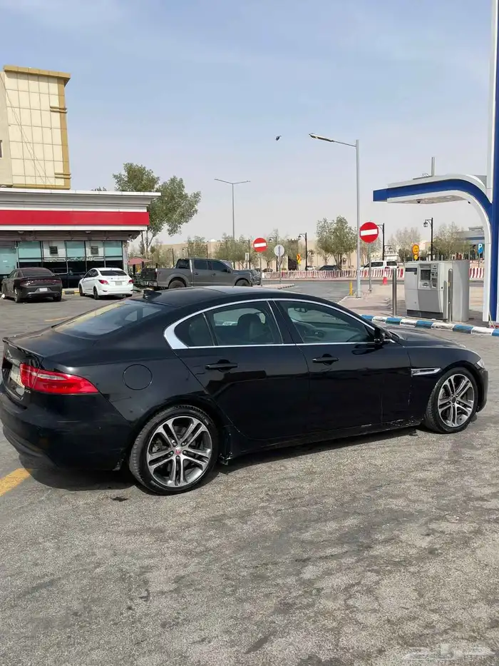 جاكوار اكس اي 2016 2