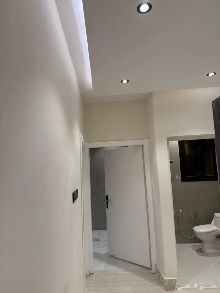 عماره بمنفوحه 6 شقق دخل 102 8