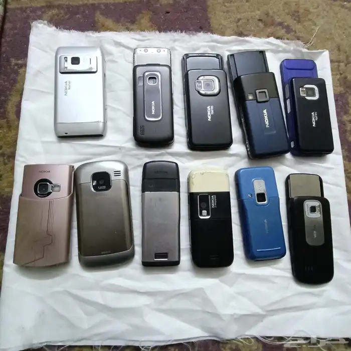 جوالات قديمه 1