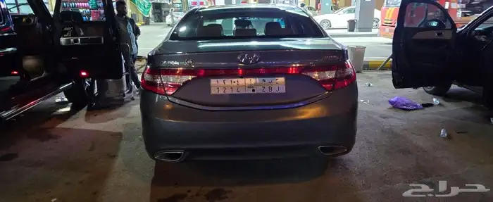 hyundai azera 2014 model.last price 23000... 0