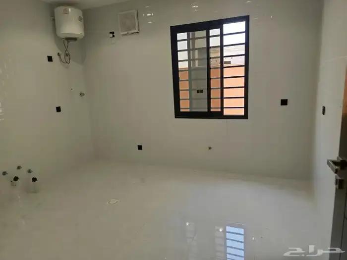 شقق روف 8