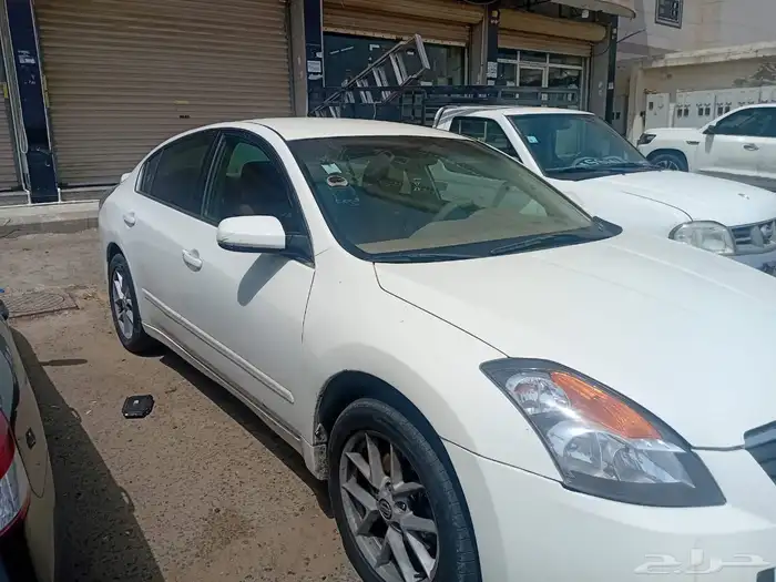 التيما موديل 2009 مجدد الفحص باقي اسبوع الحاله جيدجدا 8