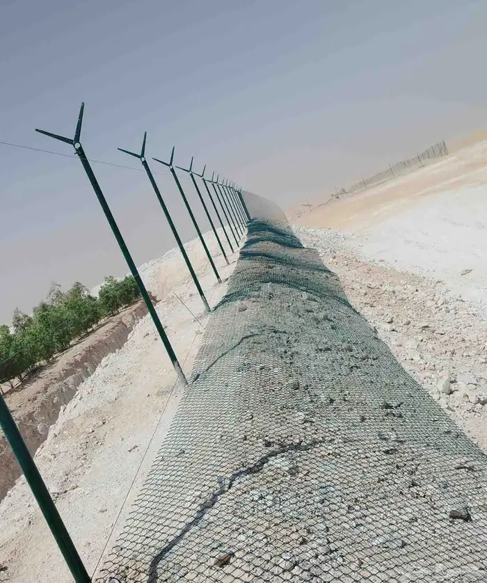 تركيب شبوك فنس توريد وتركيب شبوك سياج 7