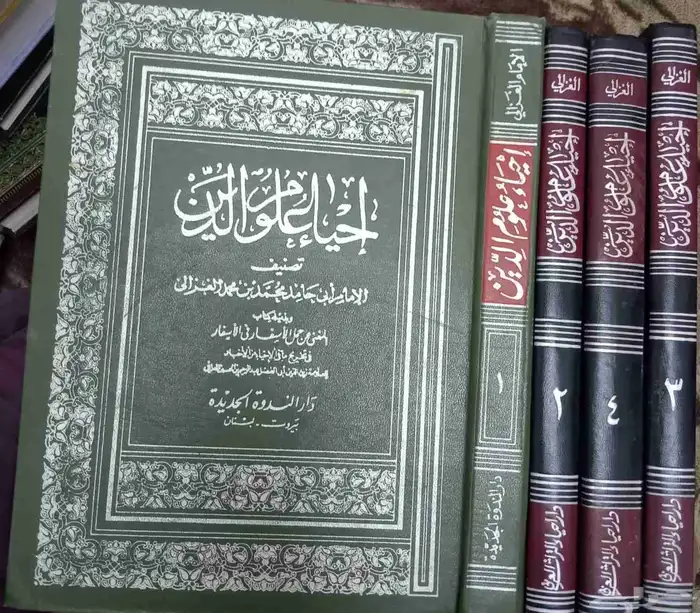 كتب وروايات للبيع 31