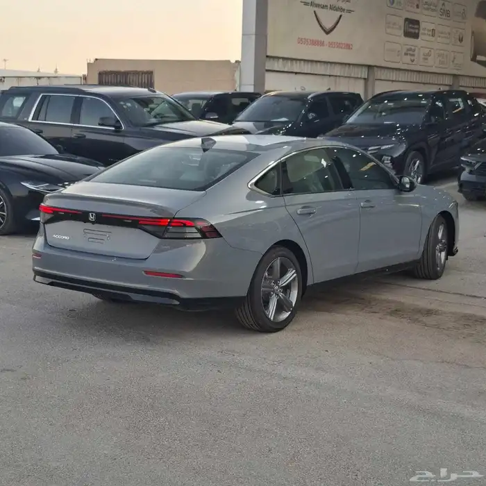هوندا اكورد EX-L 2025 خليجي فل كامل السعر145الف شامل الضريبه 10