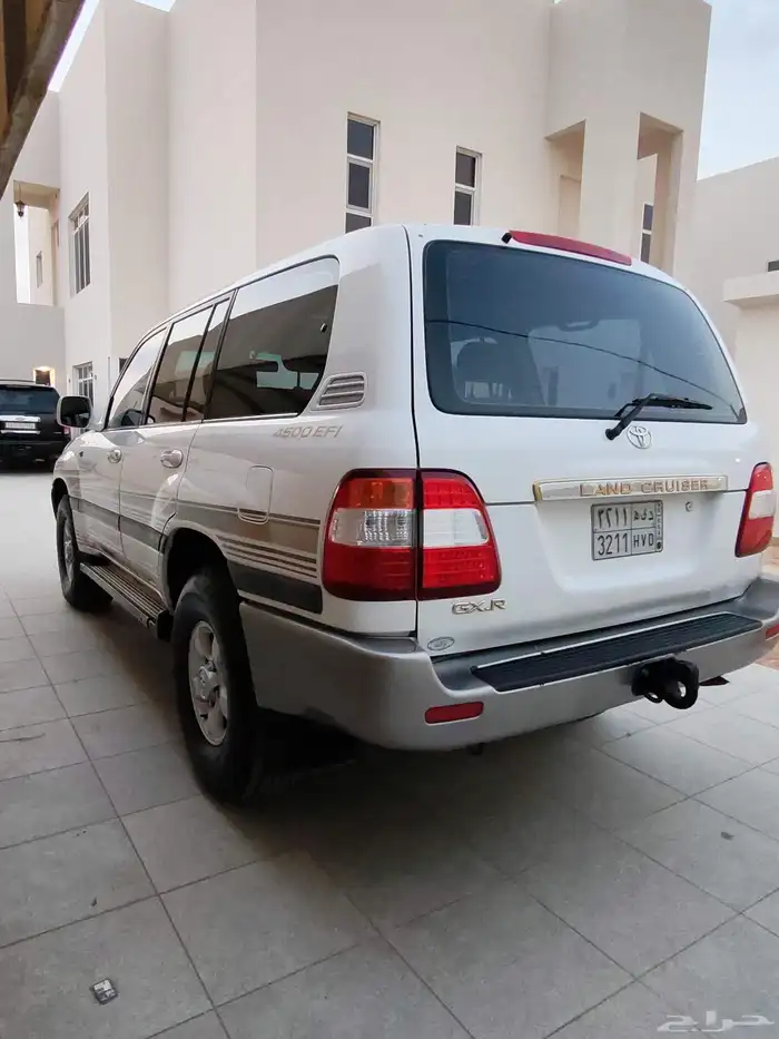 لاندكروزر 2002 اتوماتيك 18