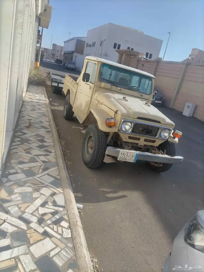 شاص تويوتا موديل 83 شرط محركات معه إستماره 2