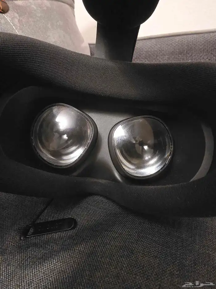 مع ملحقاته vr meta quest 3s 1