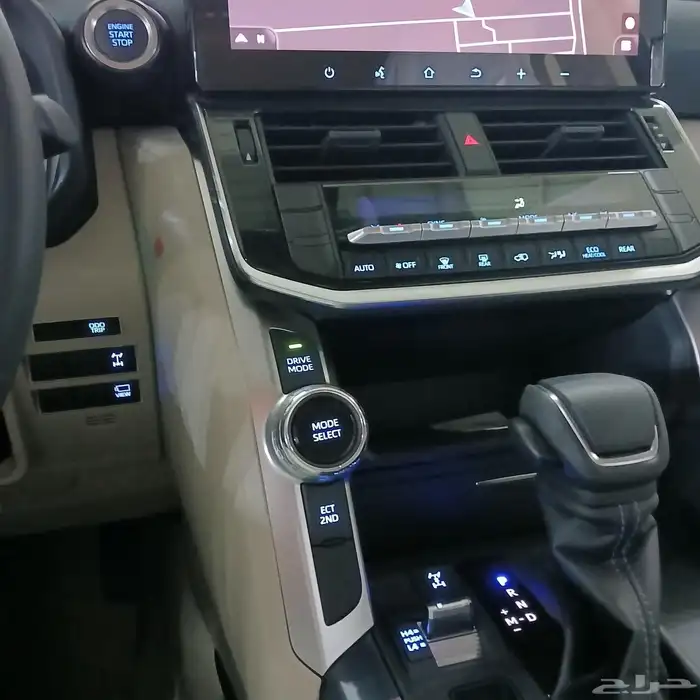 تويوتا GXR بنزين 2024_2 L عبداللطيف جميل 21