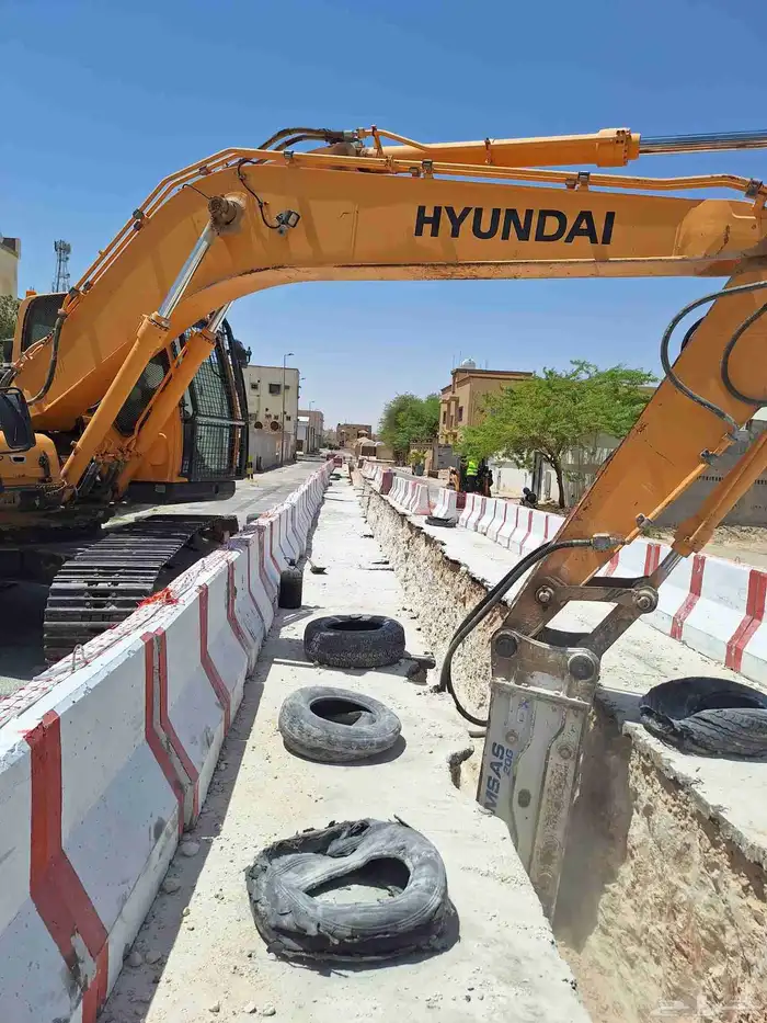 مقاول حفر وترحيل 3