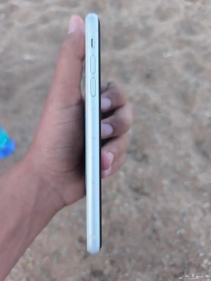 ايفون 11 2