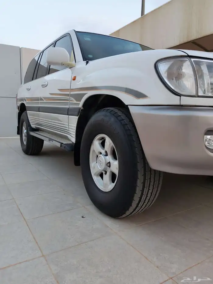 لاندكروزر 2002 اتوماتيك 2