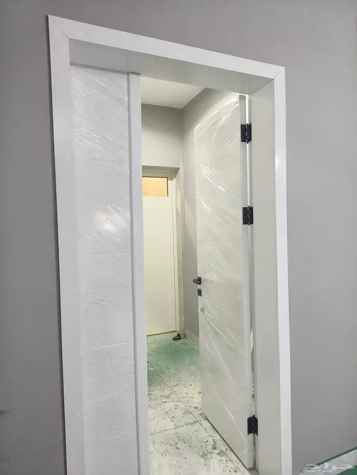 تفصيل ابواب خشب بجميع انواعها جيزان بيش العزامة الشارع العام 0