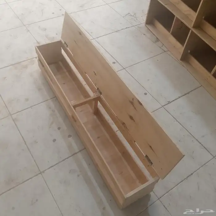 معلف حمام خشبي متين وقوي للبيع 0